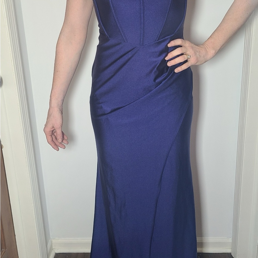 Elegant Blue prom dress